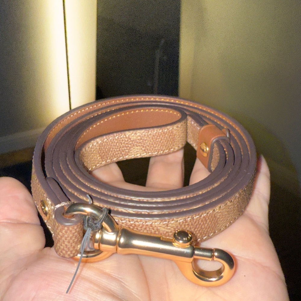 Authentic Coach Pet Leash In Signature Canvas new